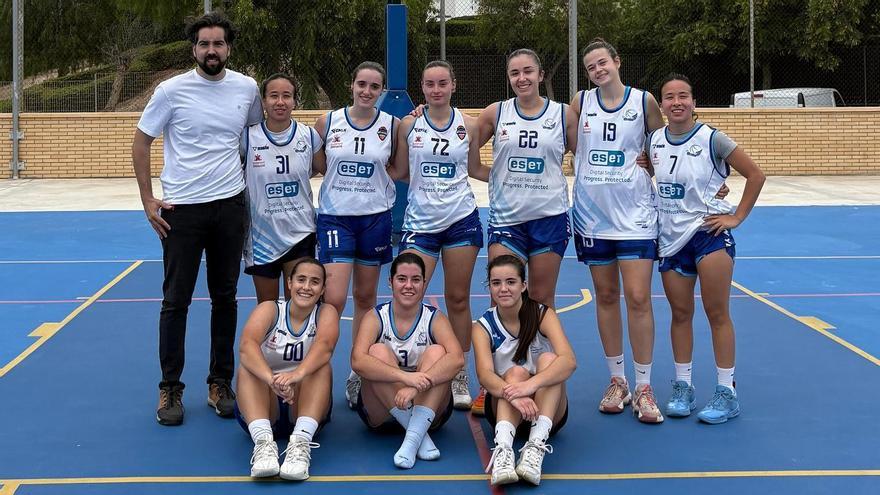 Las chicas del Eset Ontinet que defienden el liderato en casa esta jornada.