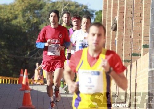 Cristina González bate su récord nacional en Valencia con 73,3 km