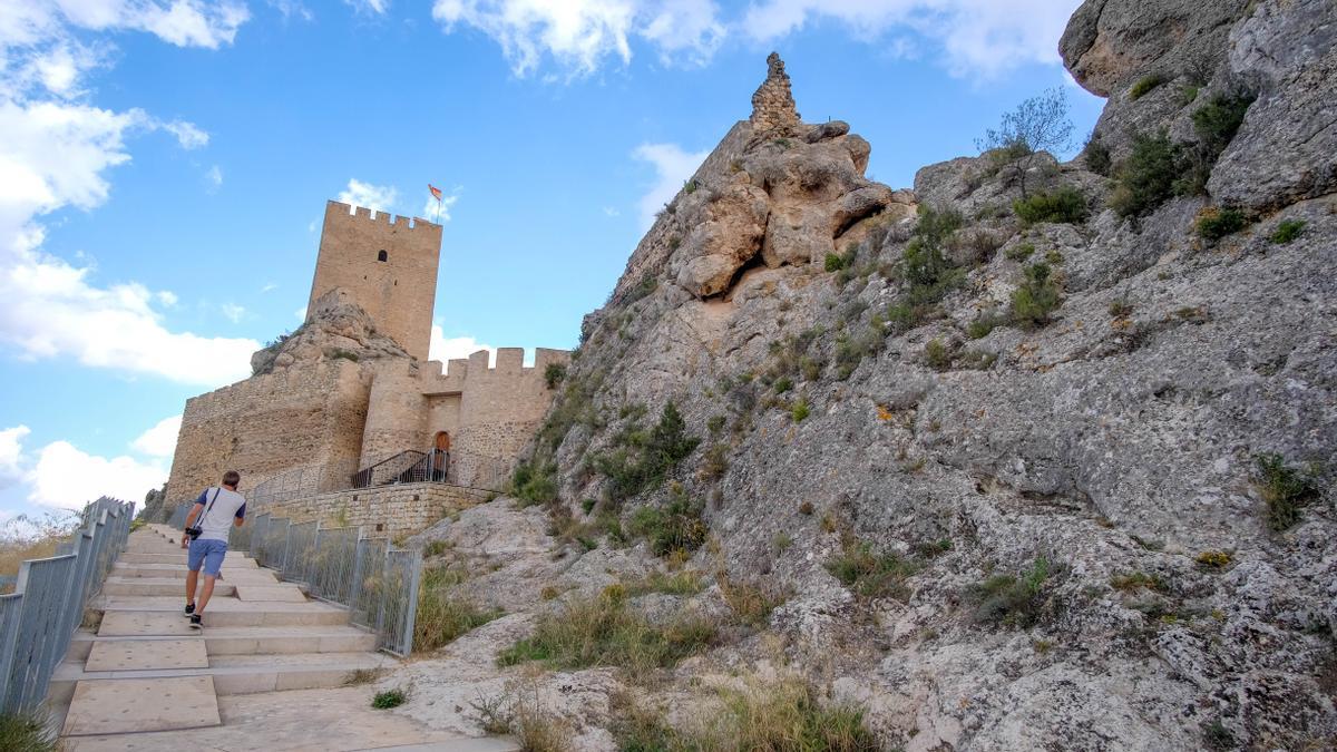 Uno de los premios ha sido para un estudio sobre el castillo de Sax realizado por Miguel Sánchez Signes.