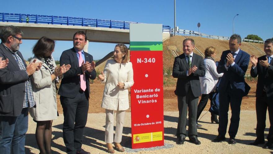 La ministra Pastor, durante su visita.