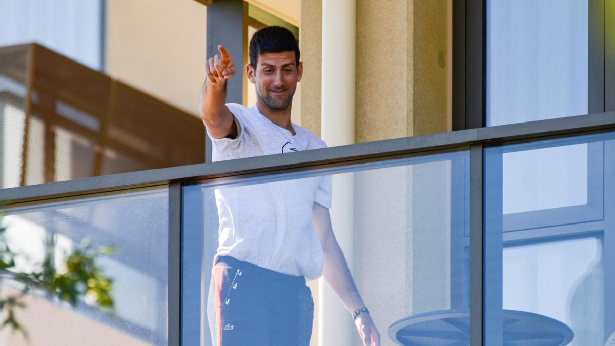 Novak Djokovic vuelve a las pistas en Dubai.