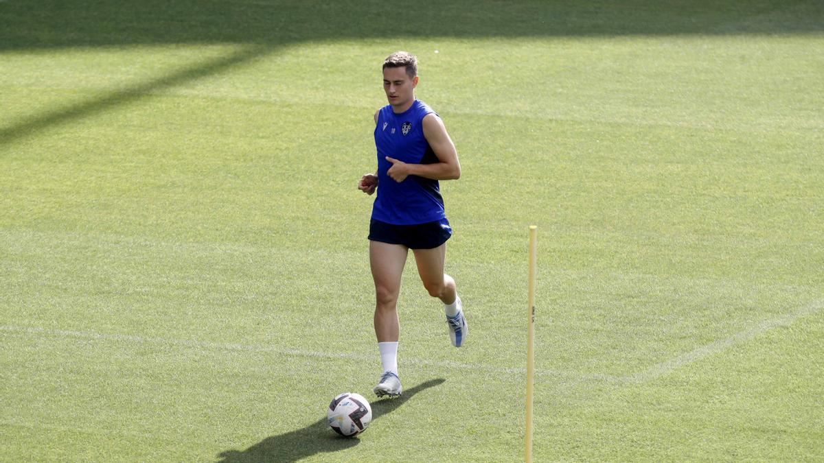 El Levante no va a malvender a Jorge de Frutos