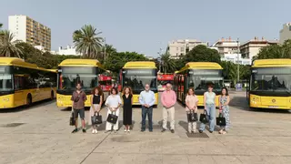 Guaguas Municipales convierte seis de sus vehículos en galerías itinerantes de arte con el concurso Mueve tu Talento