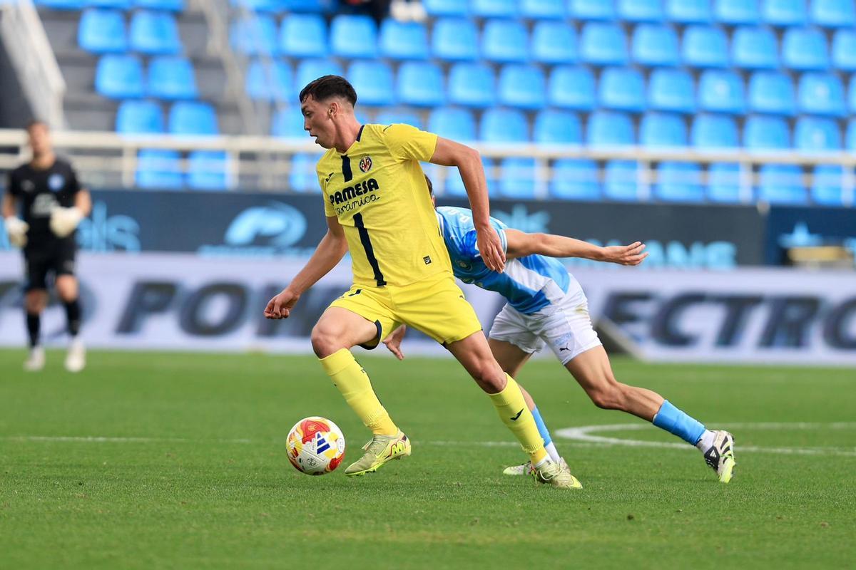 El habilidoso mediapunta Hugo López dejó destellos de calidad en Ibiza.