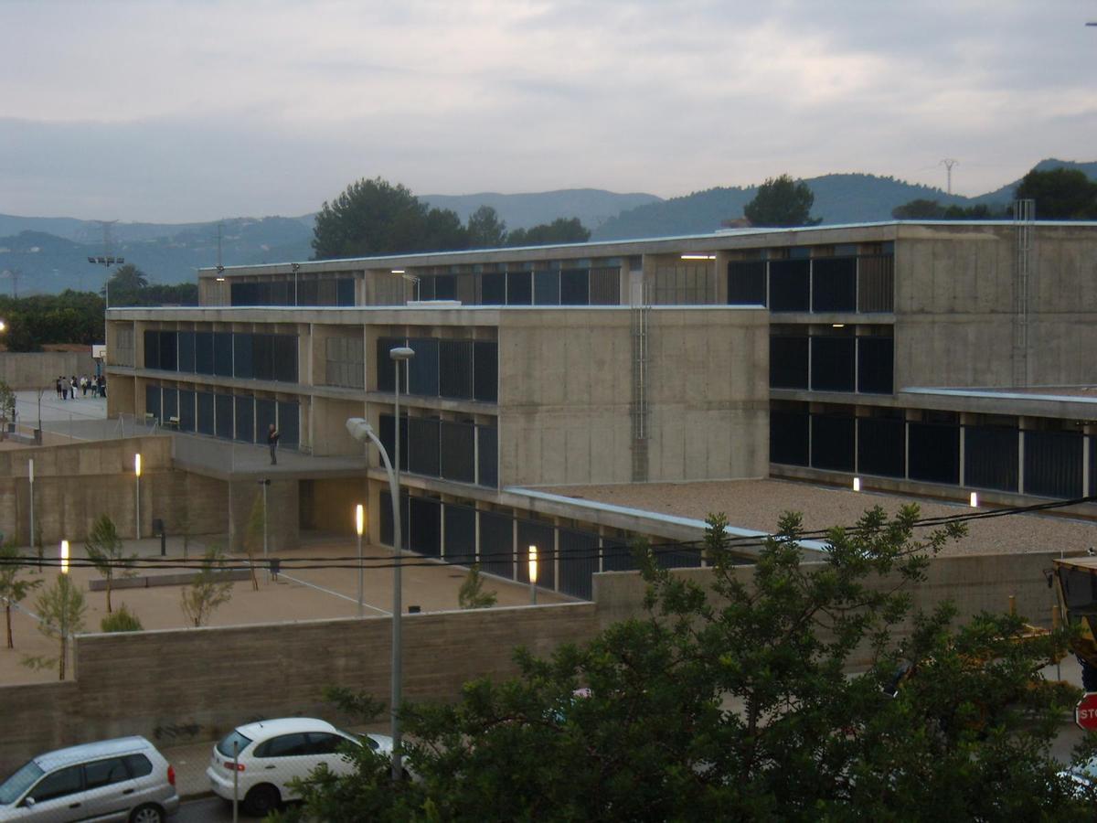 Actual edificio del IES La Valldigna
