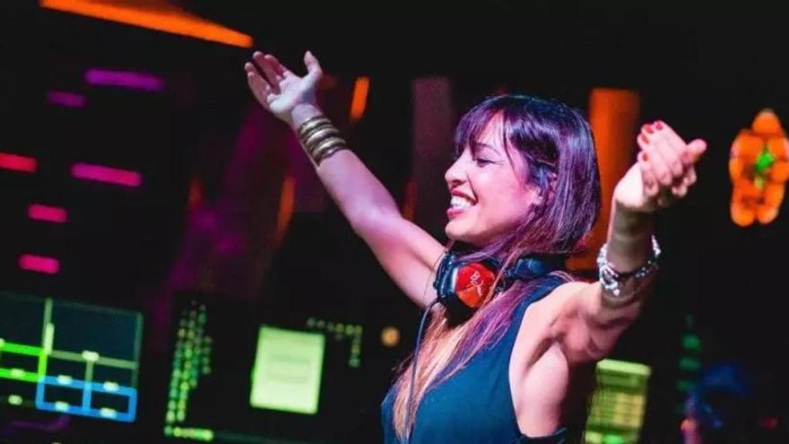 B Jones cancela su actuación en el festival Noctámbula por motivos de salud y destinará fondos a la lucha contra el cáncer