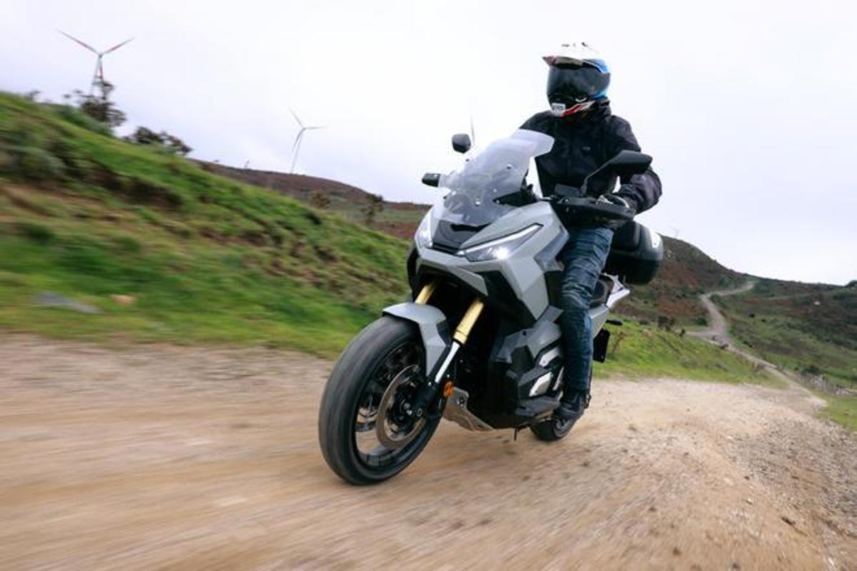Un motorista durante una ruta.