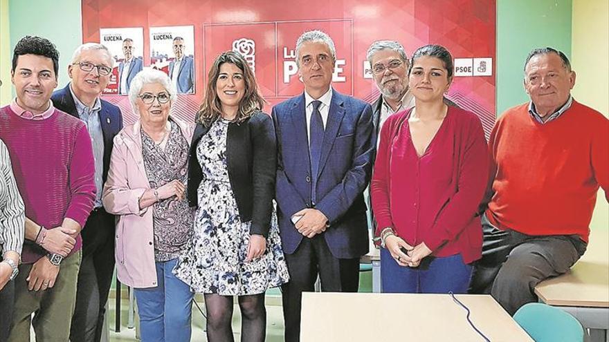 El PSOE coloca en primeros puestos ocho caras nuevas para las municipales
