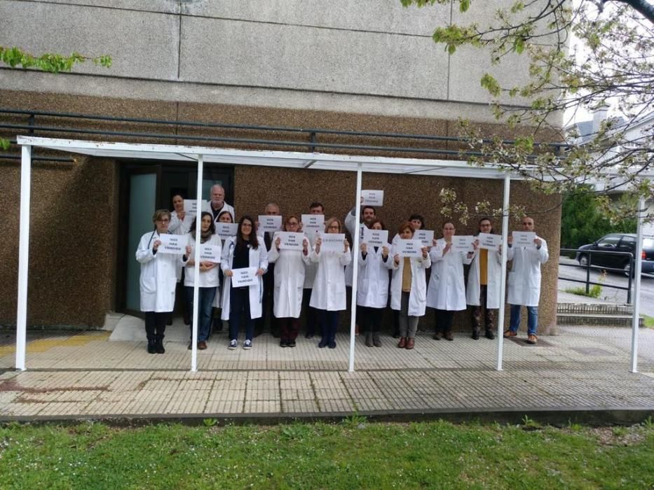 Médicos de Vigo claman tras desconvocar la huelga