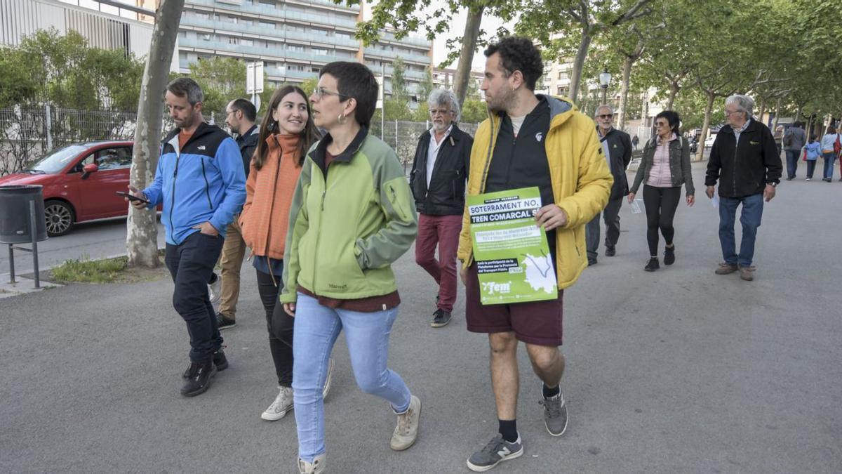 Anant cap a la plaça Espanya, on es farà la nova estació subterrània | EDUARD VEGA 