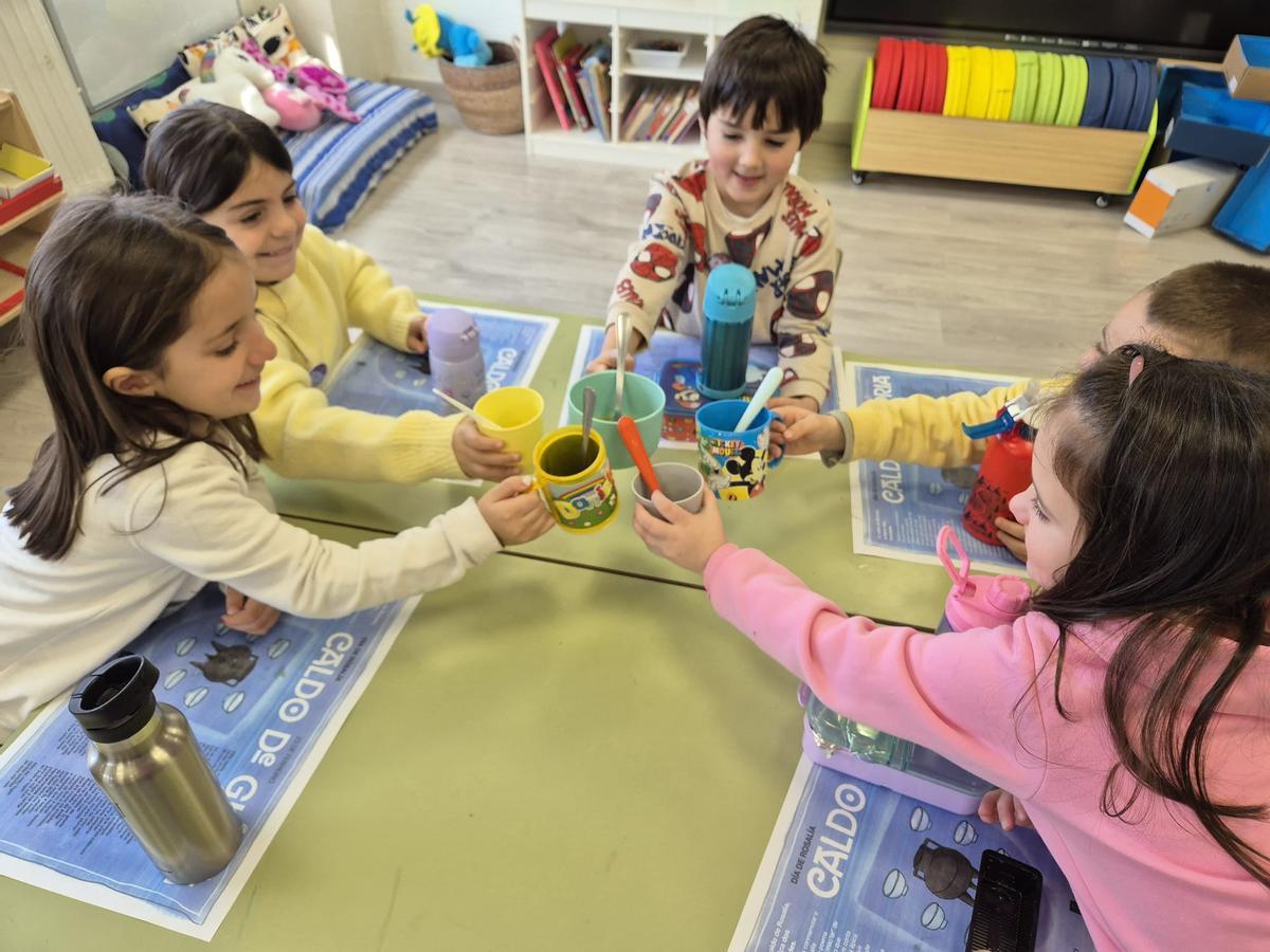 O Entroido enche de creatividade e tradición os colexios