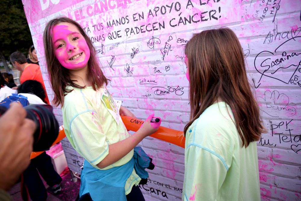 Marea en València contra el Cáncer de Mama