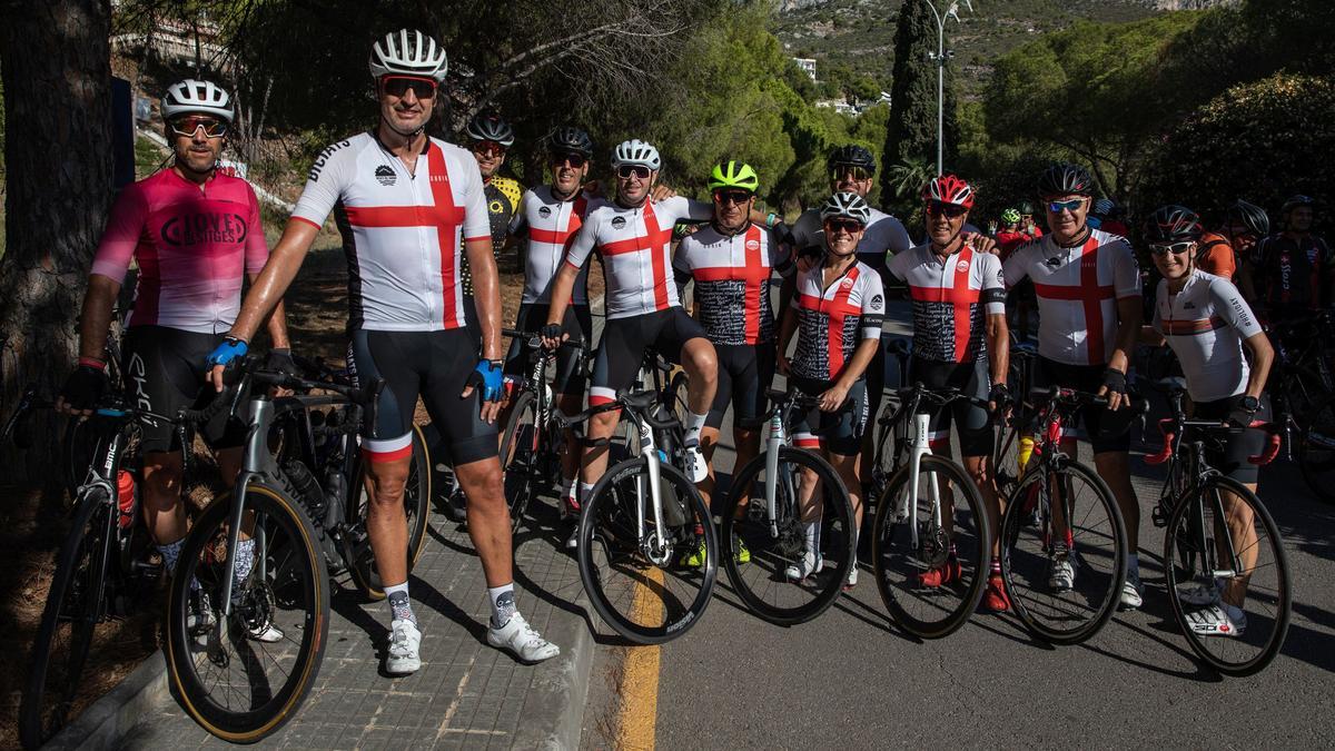 Marcha ciclista por las costas del Garraf para reclamar más seguridad