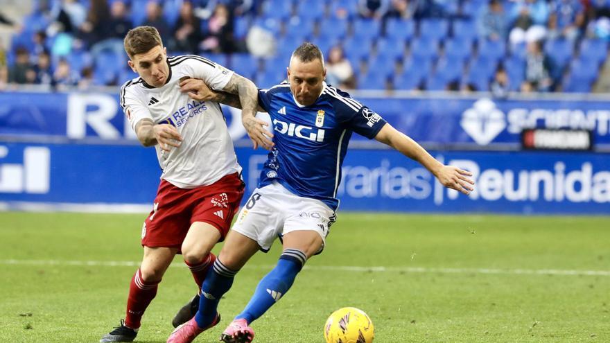 Líder con balón y sin él: los impresionantes números de Santi Cazorla ante el Burgos