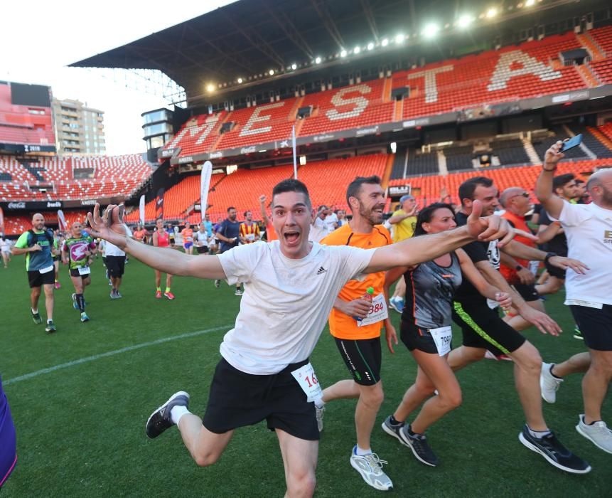 Búscate en la Volta a Peu del Valencia CF