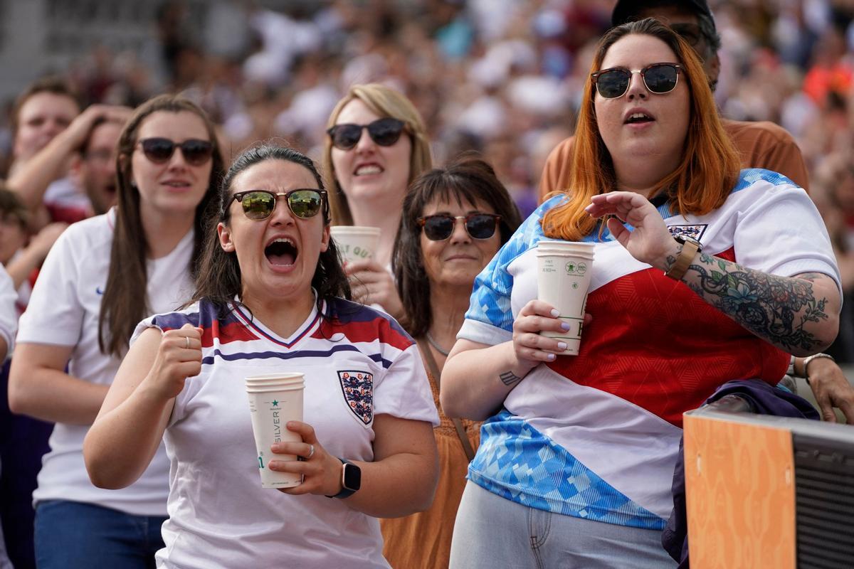 Aficionadas inglesas en Wembley