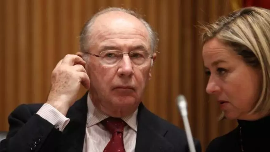 El juez rechaza juzgar a Rato por comisiones en la publicidad de Bankia
