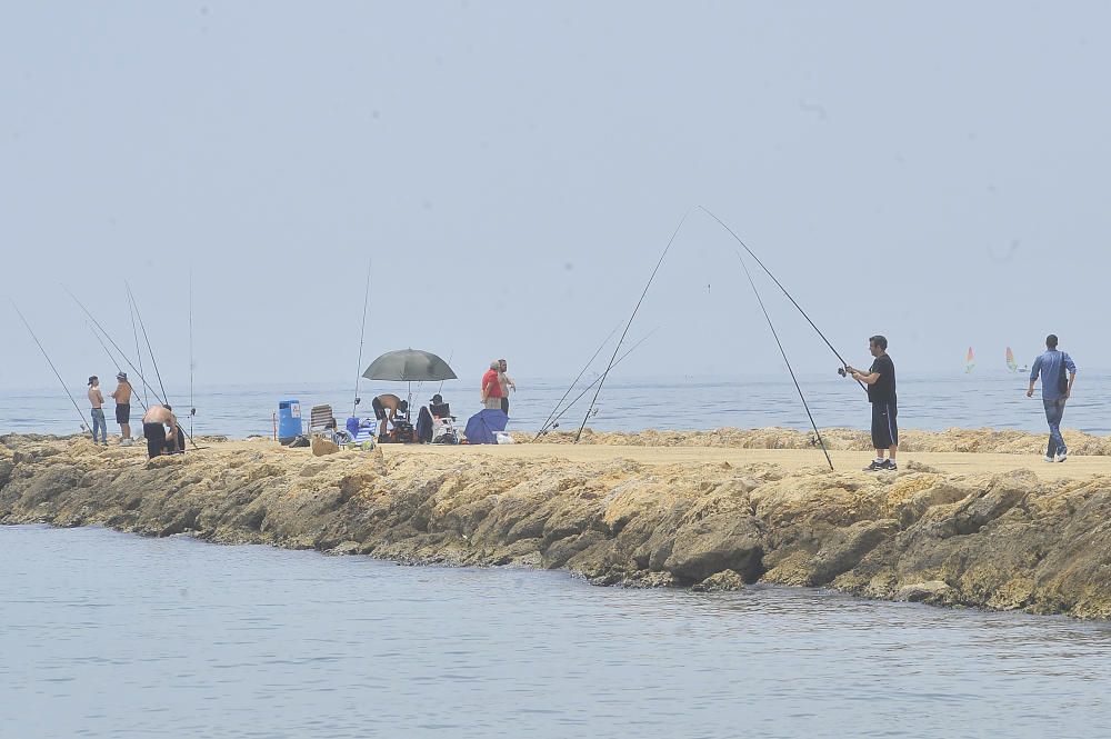 Inicio de la temporada alta en Santa Pola