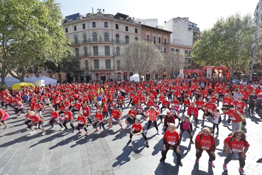 Más de 2.500 personas participan en la carrera popular Palmadona