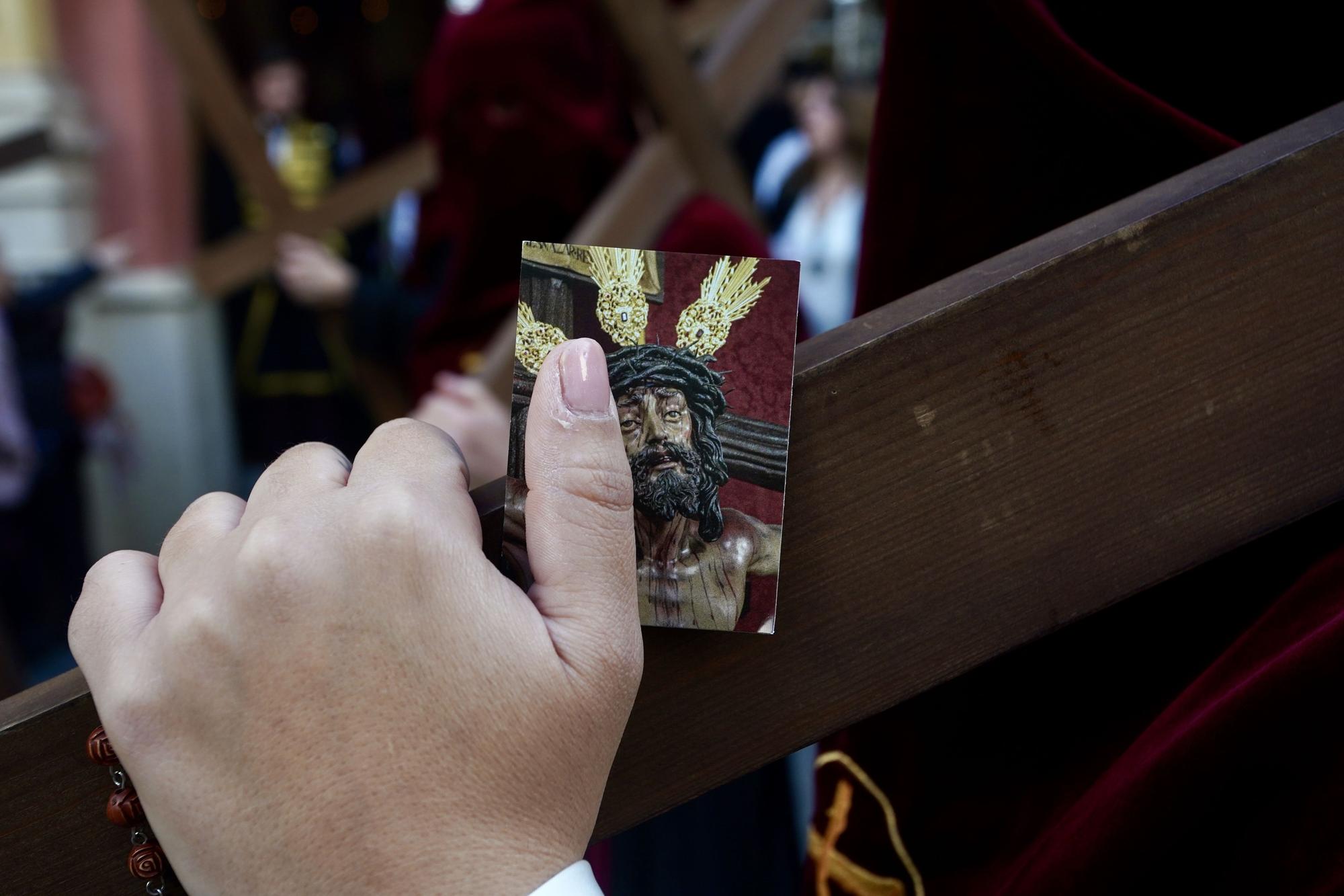 Salida procesional de la Cofradía de Las Penas, el Martes Santo de 2024.
