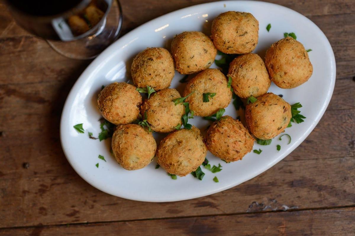 Croquetas de bacalao, Valencia