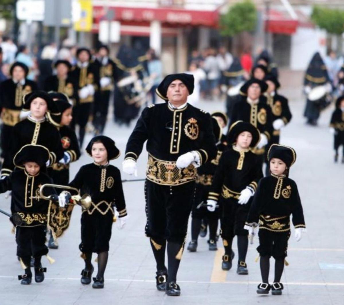 La figura del Consiliario es típica de la Semana Santa de Campillos