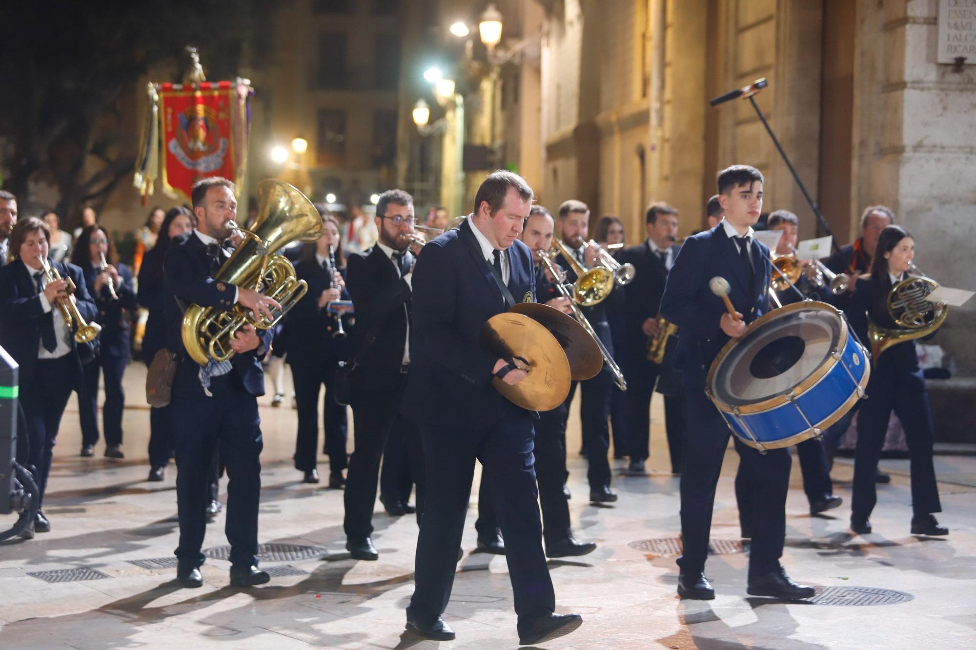 Búscate en el segundo día de la Ofrenda en la calle San Vicente entre las 24 y la 1 horas