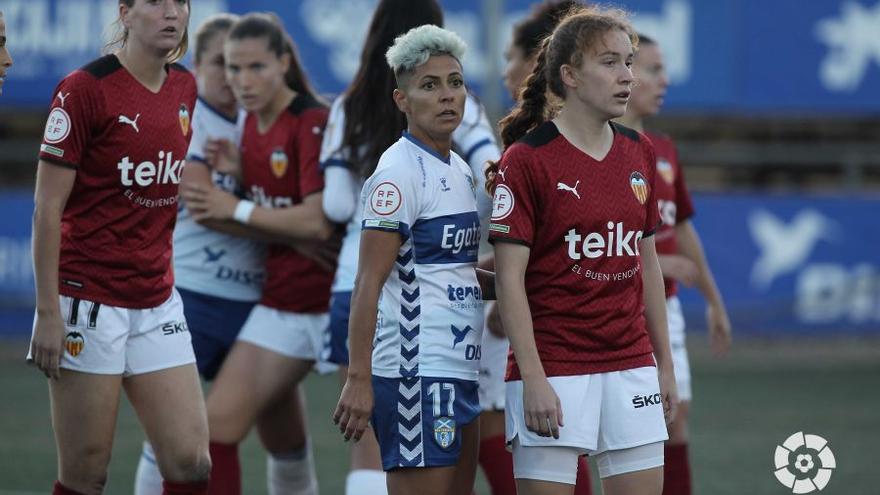 María José Pérez, en el UDG Tenerife-Valencia de la primera vuelta.