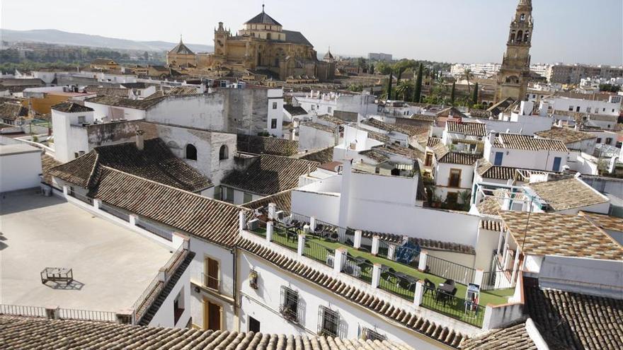 El Ayuntamiento se da tres años para diseñar un plan de gestión del casco histórico