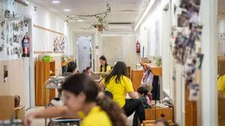 La Comunidad de Madrid iniciará en 75 institutos y escuelas infantiles su plan a 10 años para rehabilitar y climatizar todos sus centros educativos