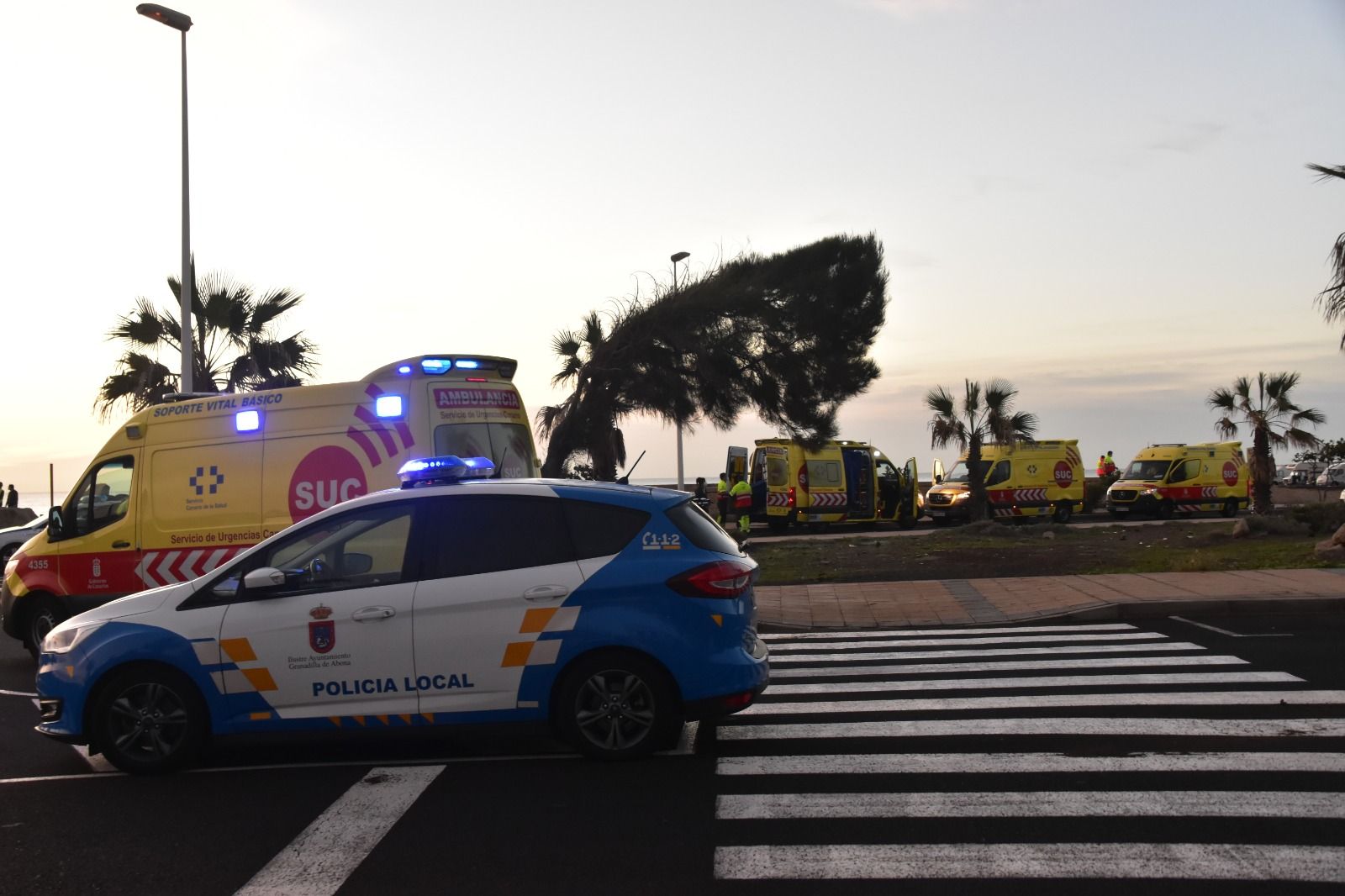 Llegada de un cayuco a El Médano