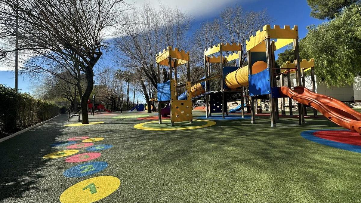 Pavimento para parques infantiles en Valencia