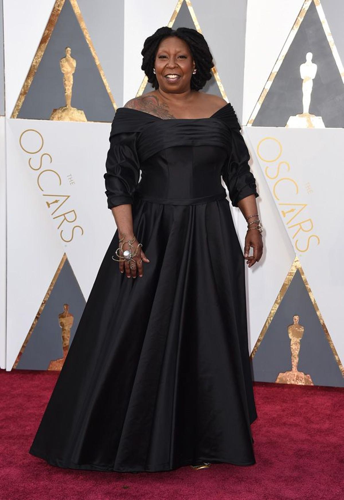 Premios Oscar 2016: la pulsera de araña de Whoopi Goldberg