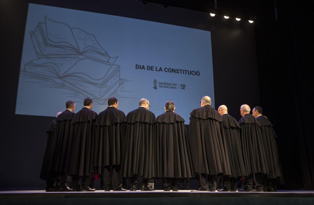 Día de la Constitución en el Teatro Principal de Alicante