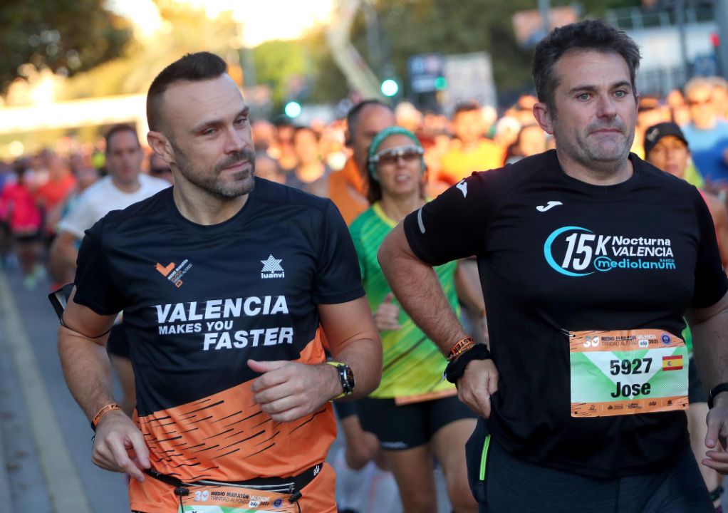 FOTOS | Búscate en el Medio Maratón Valencia 2021