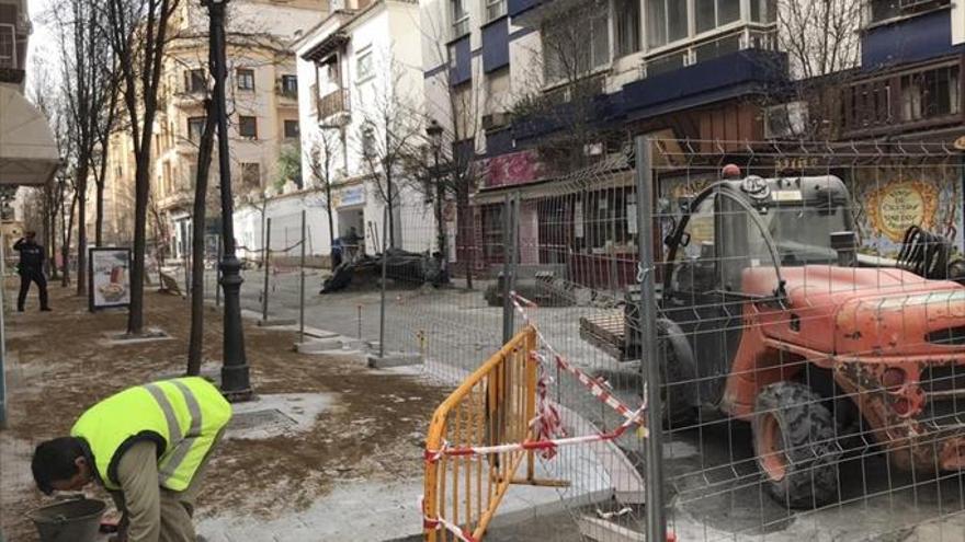 Los negocios confían en que la obra de los Obispos esté lista en la feria