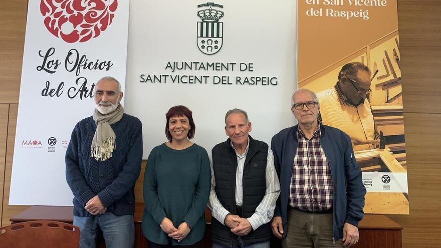 Una exposición con conferencias y talleres revive la relevancia de la ebanistería en San Vicente