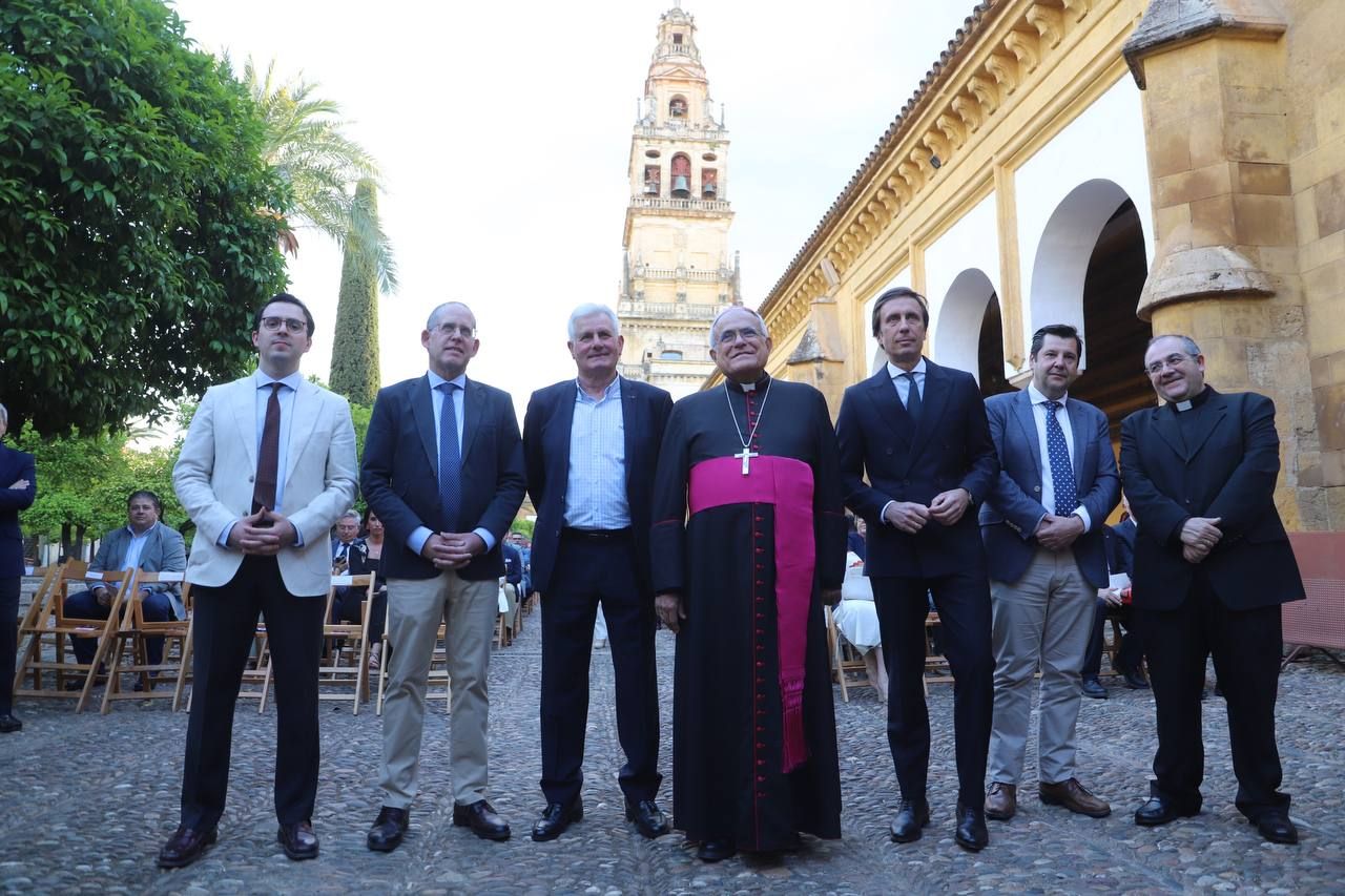 La entrega de los premios 'Ver Iglesia 25' y ‘Entidades con Corazón’, en imágenes