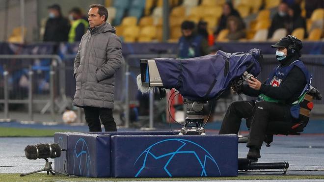 Las autonómicas podrán emitir un máximo de 12 partidos por equipo: estos son los lotes de derechos televisivos en Primera RFEF