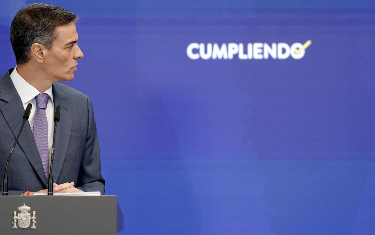 Pedro Sánchez, presidente del Gobierno, comparece en Moncloa.
