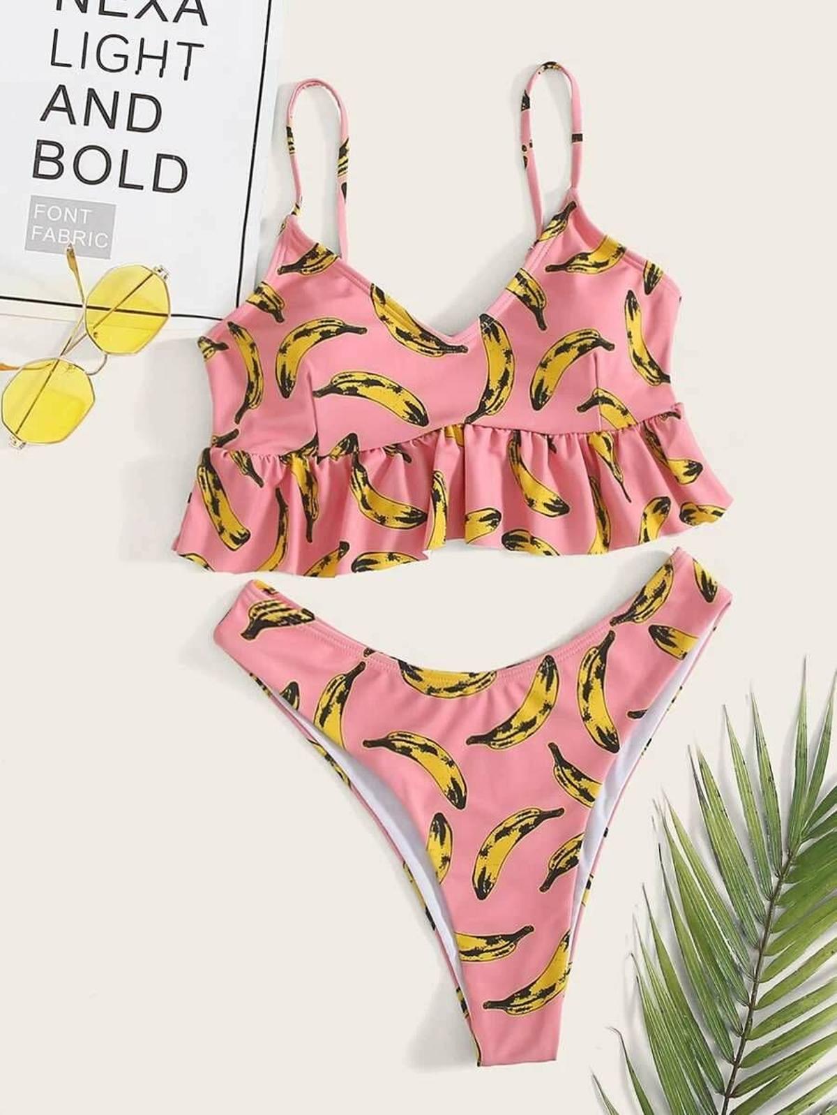 Bikini rosa con plátanos