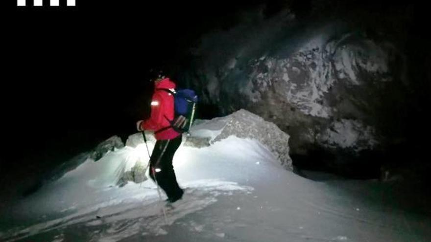 Els excursionistes es van aixoplugar al refugi Ras de Carançà.