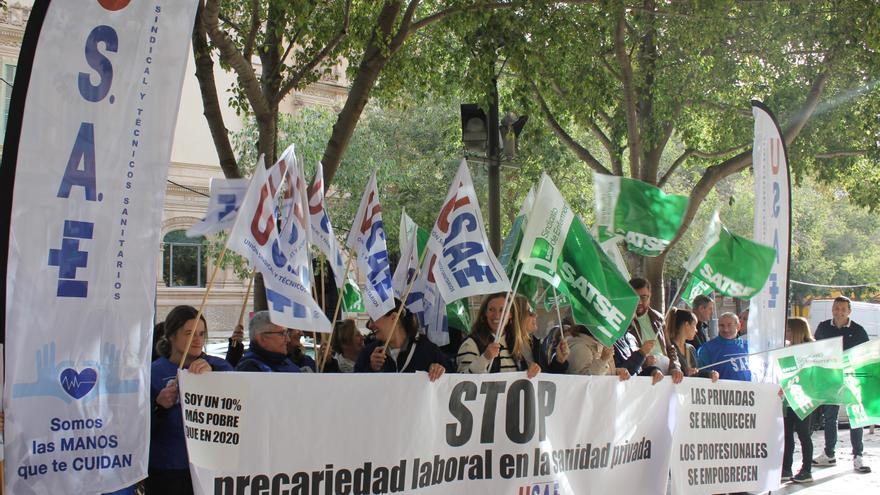 Prosiguen las protestas contra las clínicas privadas en la Rotger y la Palmaplanas