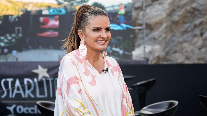 La directora de Starlite, Sandra García-Sanjuán, en la cantera de Nagüeles, que alberga los conciertos. | L.O.