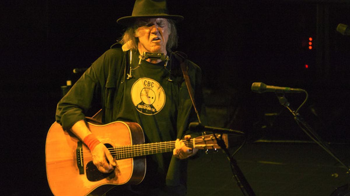 Neil Young en Les Arenes de Nimes