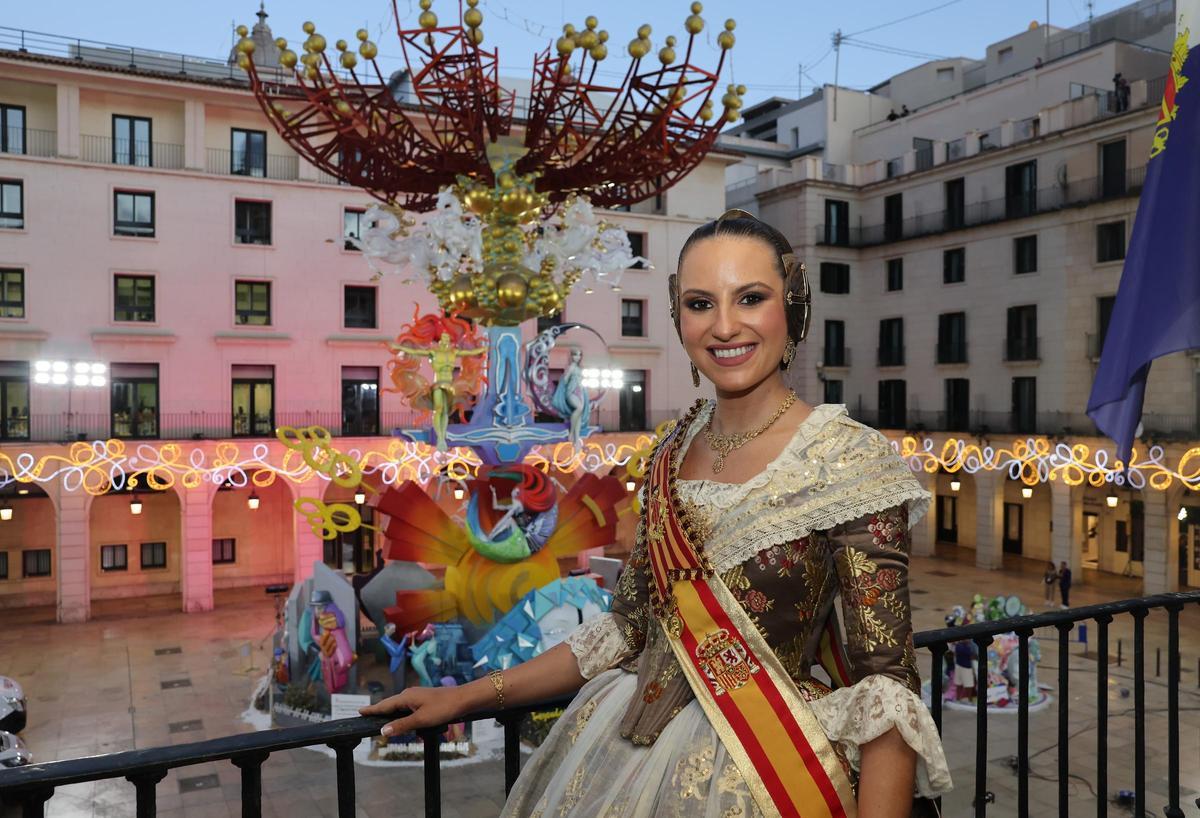 GALERÍA - Una despedida a la llum de les fogueres GALERÍA - Una despedida a la llum de les fogueres