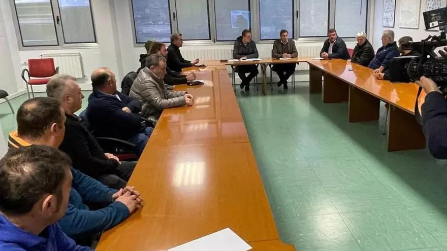 Nuevo plan experimental para coger oricios: número de mariscadores, kilos por día y toneladas totales que se autorizarán
