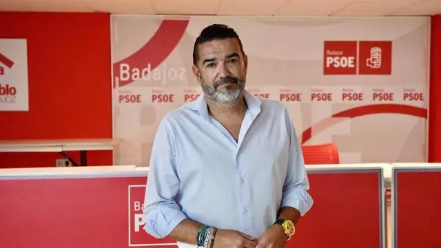 Vídeo | Entrevista a Fernando López Salazar, quien ha presentado su precandidatura a la alcaldía de Badajoz