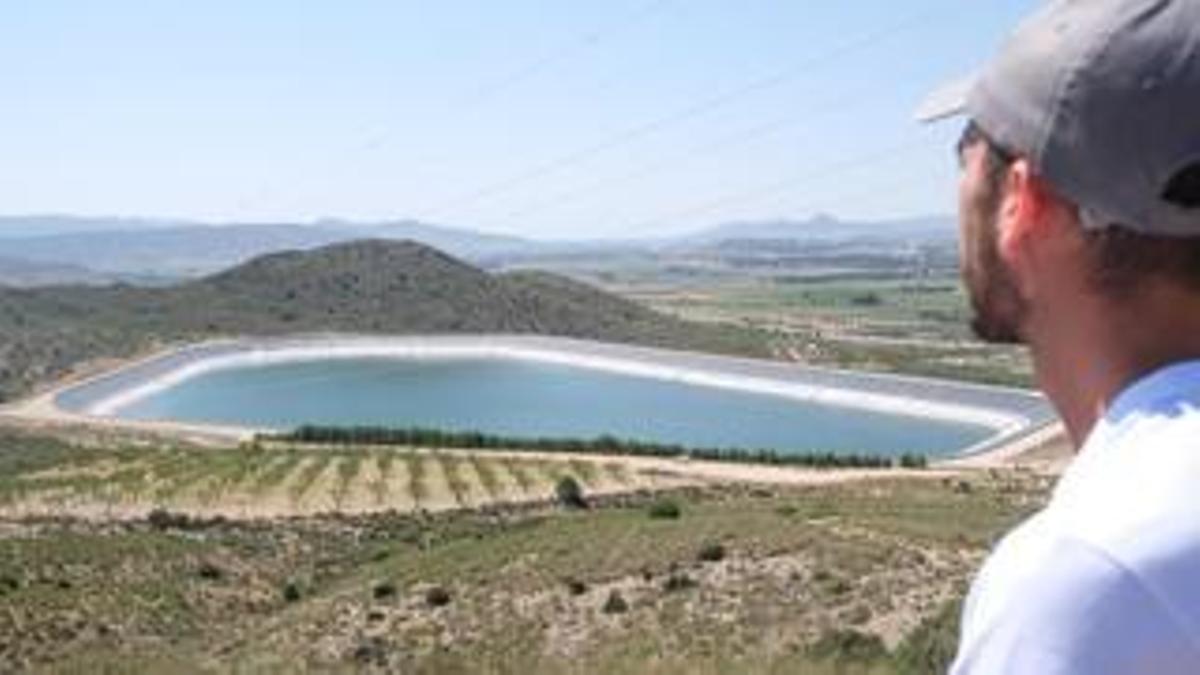 Embalse de regulación del Toscar, en el postrasvase Júcar- Vinalopó