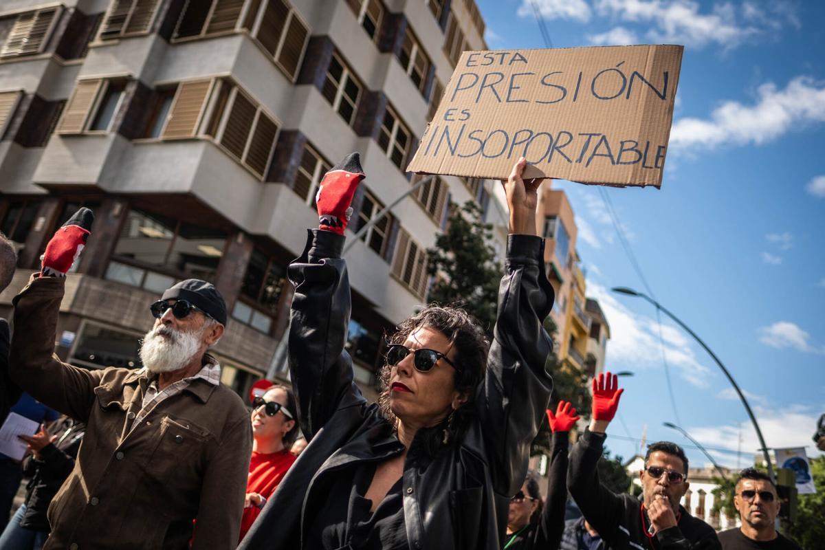 Manifestación de la Plataforma por la Dignidad de los Autónomos Manifestación de la Plataforma por la Dignidad de los Autónomos